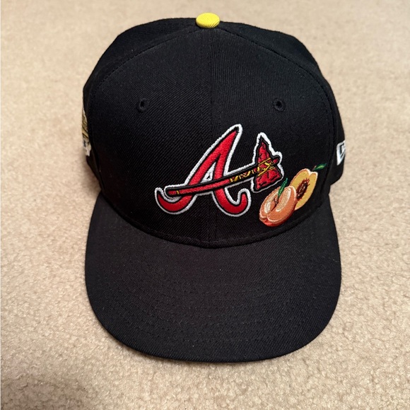 Atlanta Braves x Offset Fitted Hat - Picture 1 of 4